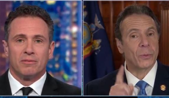 بالفيديو.. مشادة كلامية على الهواء بين حاكم نيويورك وشقيقه المذيع