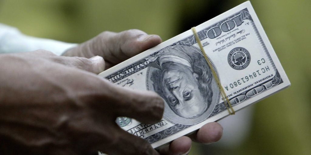 8 عوامل يمكنها أن تضاعف لك قيمة شيك التحفيز المنتظر بقيمة 1400 دولار
