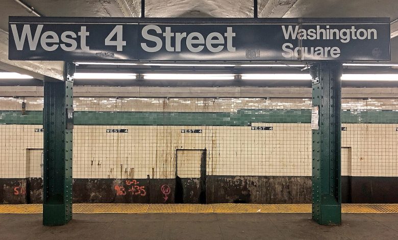محطة مترو شارع ويست الرابع في نيويورك