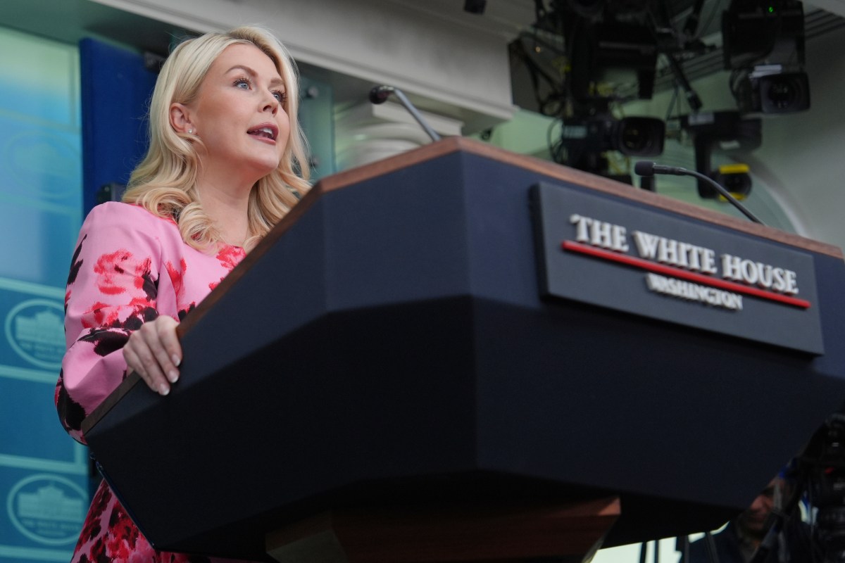 البيت الأبيض يرد على تصريحات البابا ليو الرابع عشر حول رفض الله لصلوات قادة الحروب