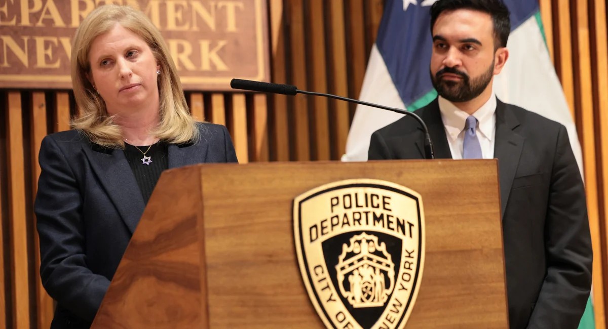 شرطة نيويورك توسّع نطاق الإبلاغ عن جرائم الكراهية بعد انتقادات الخبراء