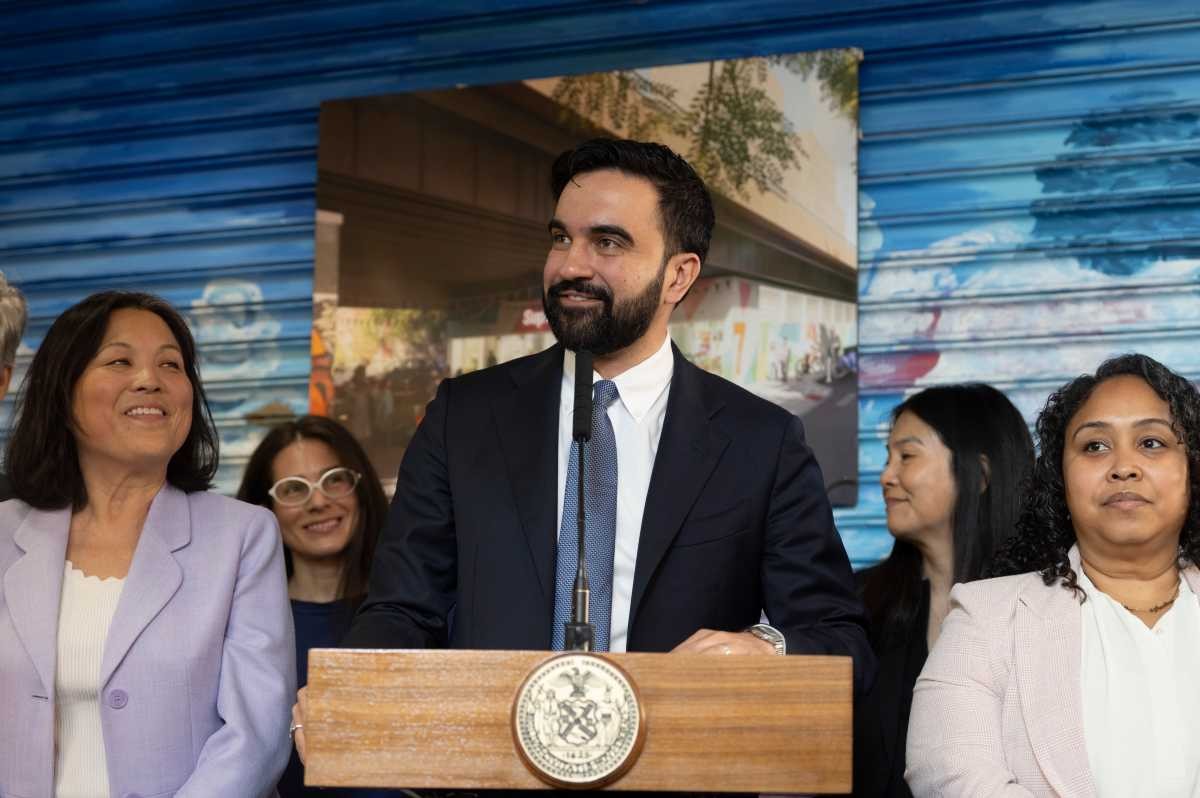 كيف ستعمل متاجر البقالة التي تخطط نيويورك لتشغيلها؟ وما الذي لم يُحسم بعد؟