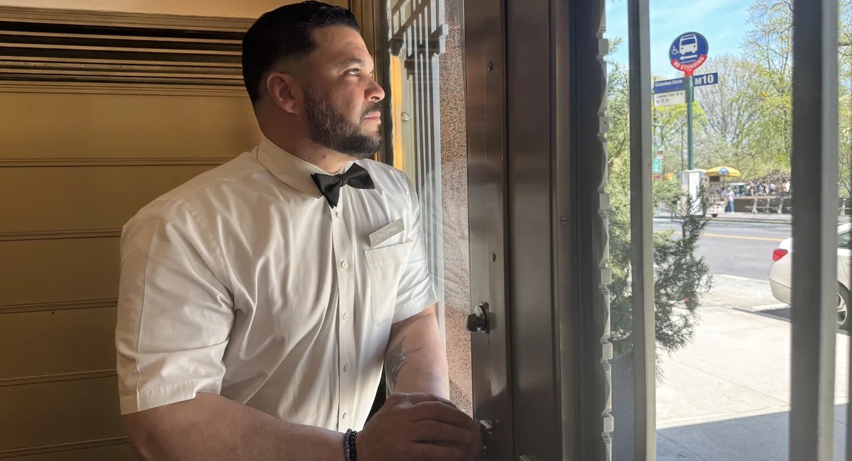 عمال المباني في نيويورك يصوتون على تفويض إضراب قد يبدأ الاثنين المقبل