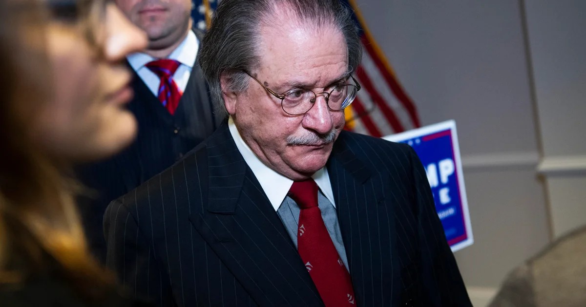 وزارة العدل الأمريكية تكلف جوزيف ديجينوفا بالإشراف على تحقيق جنائي مع جون برينان