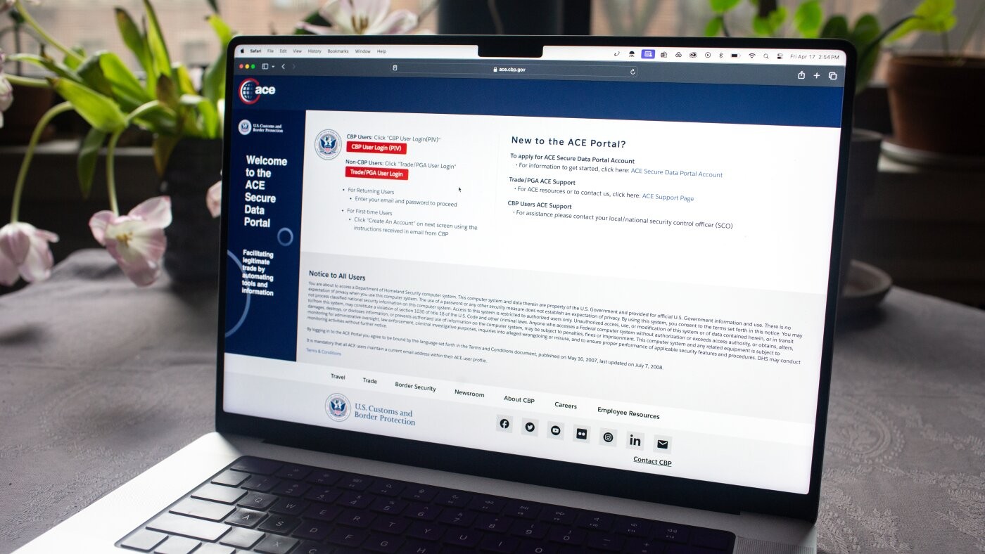 الولايات المتحدة تبدأ الاثنين استقبال طلبات استرداد الرسوم الجمركية عبر بوابة جديدة