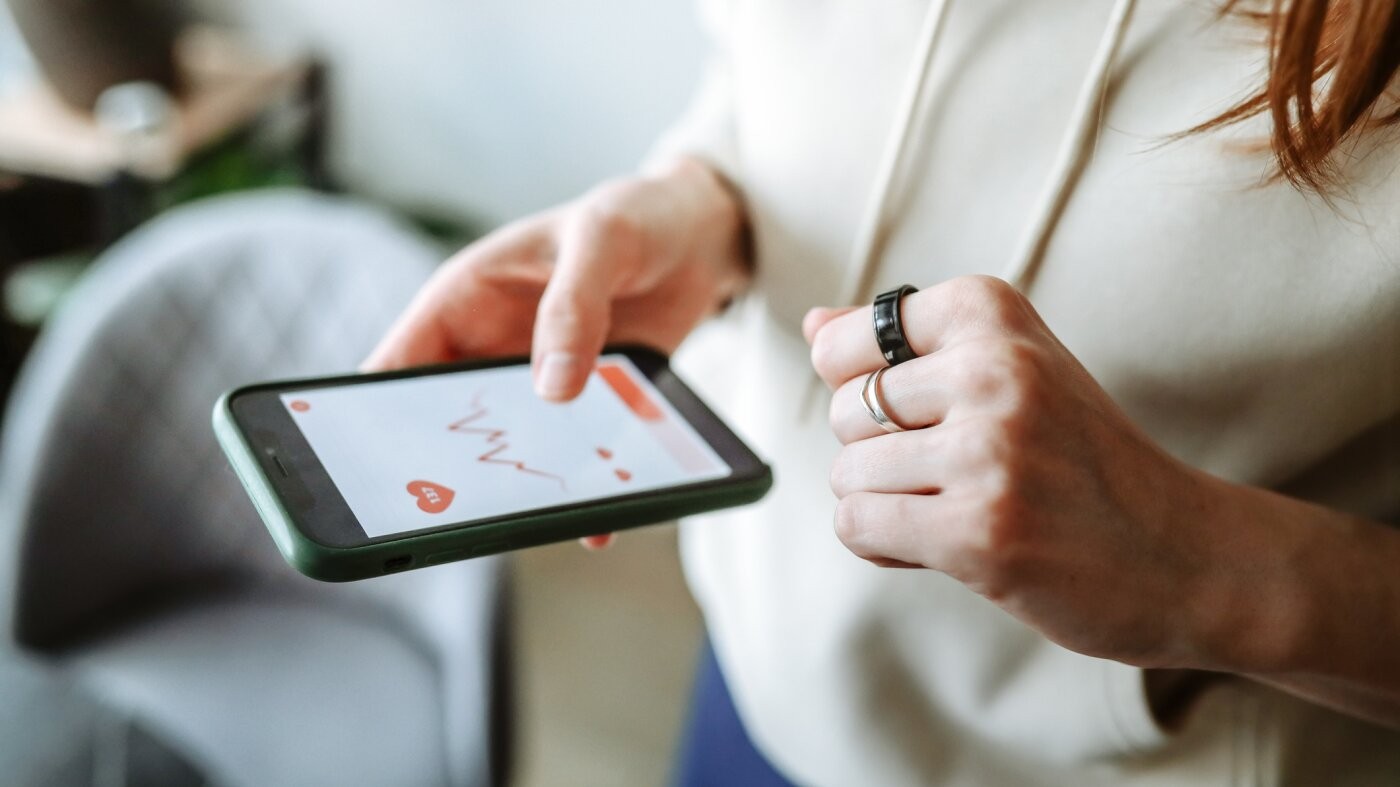 كيف تستفيد من بيانات الأجهزة القابلة للارتداء في شرح حالتك للطبيب؟