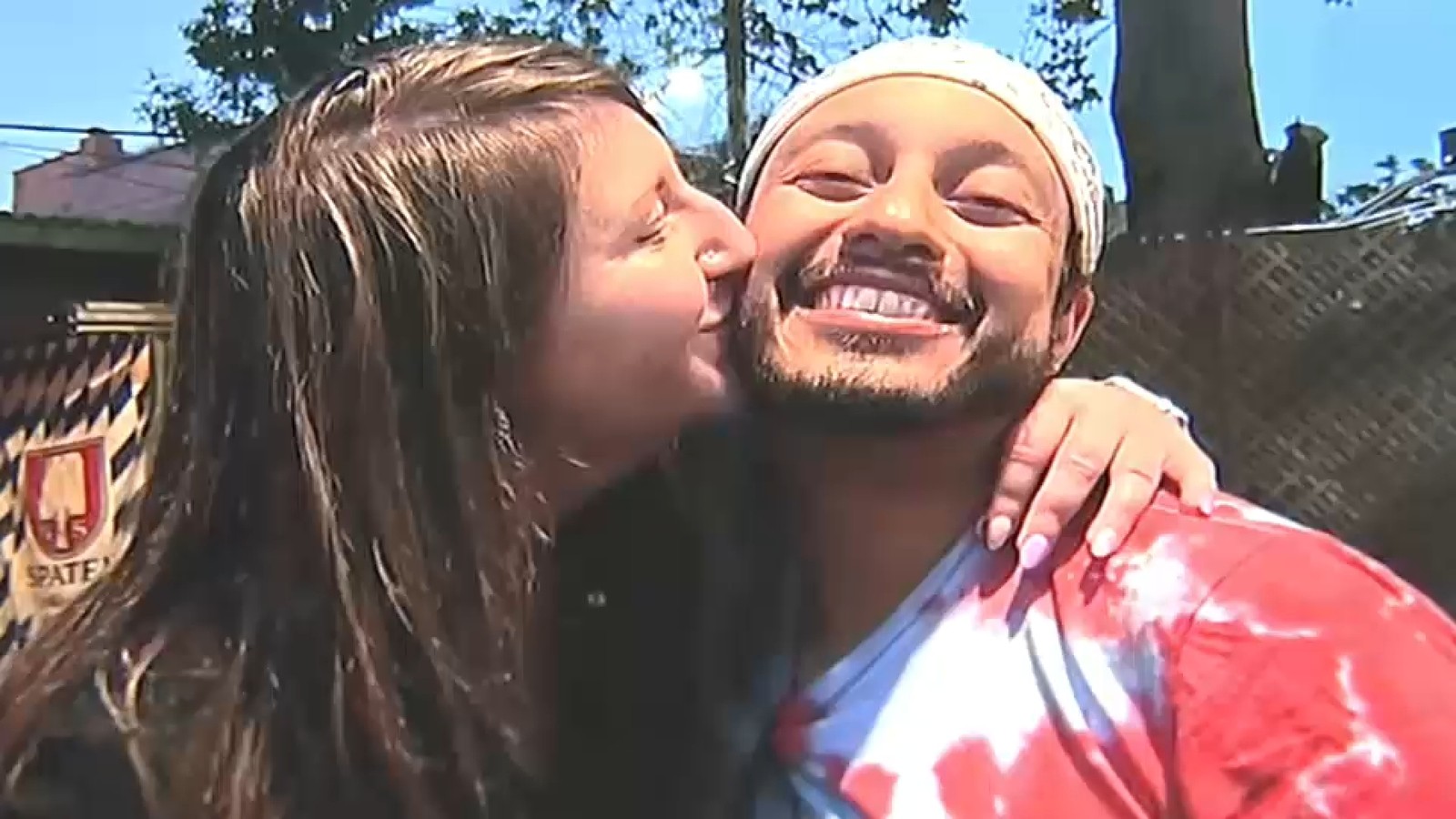 نيوارك تسلّم زوجين رخصة زواجهما المفقودة بعد قرابة عامين من التعطيل