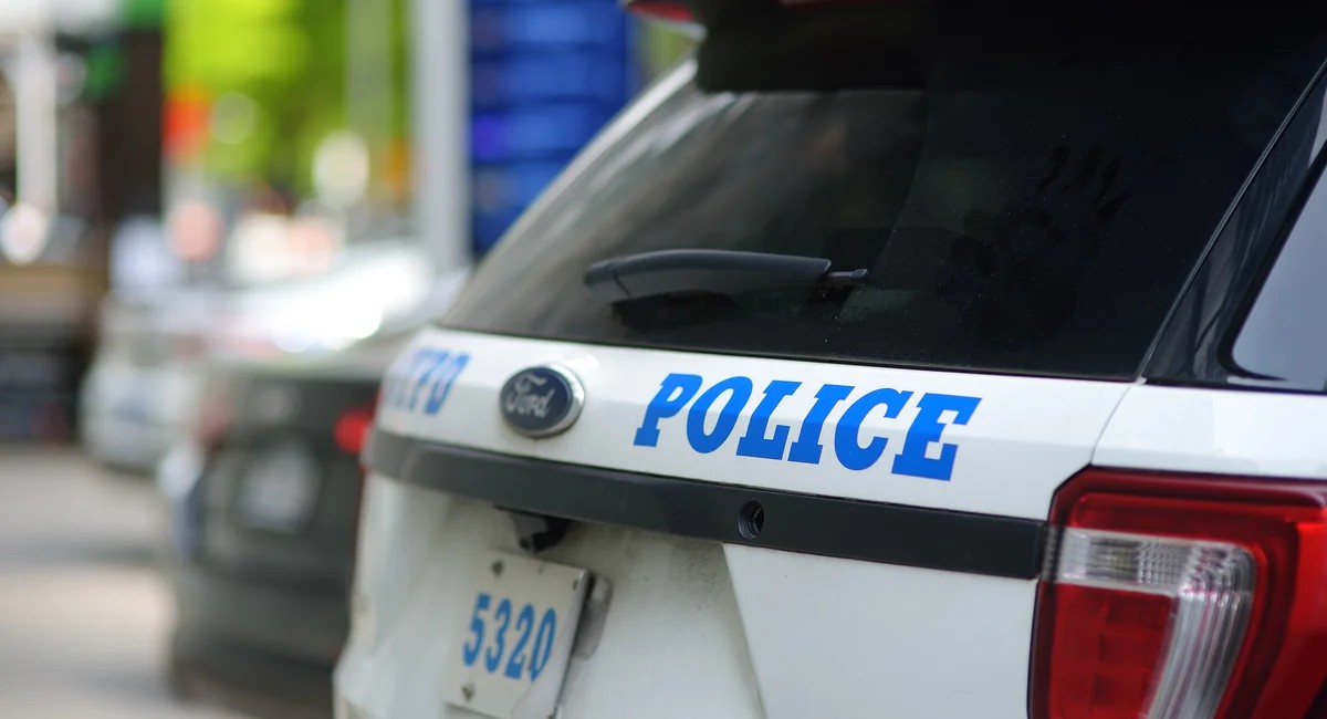 وفاة رجل من بروكلين بعد وعكة صحية داخل مركز احتجاز تابع لشرطة نيويورك