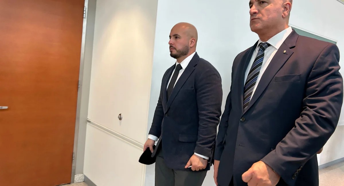 إطلاق سراح شرطي نيويورك السابق إريك دوران أثناء استئناف إدانته في وفاة برونكس