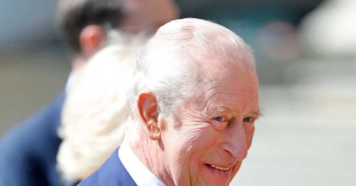 الملك تشارلز يبدأ زيارة إلى الولايات المتحدة وسط توتر في العلاقات مع واشنطن
