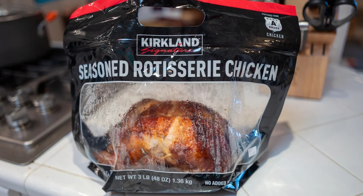 جيفريز وديمقراطيان من نيويورك يصوتون ضد توسيع قسائم الطعام لتشمل دجاج الروتيسيري