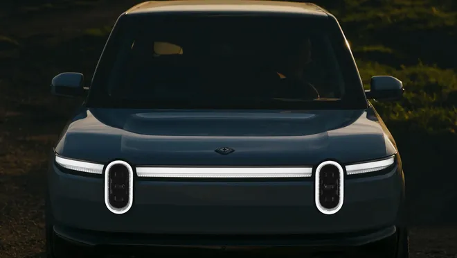 تأجيل إطلاق سيارة Rivian الكهربائية R2 بسعر 45 ألف دولار حتى 2027