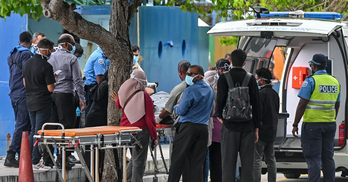 مأساة غوص في جزر المالديف: خمسة إيطاليين لقوا حتفهم بعد دخولهم نفقًا خاطئًا في كهف تحت الماء