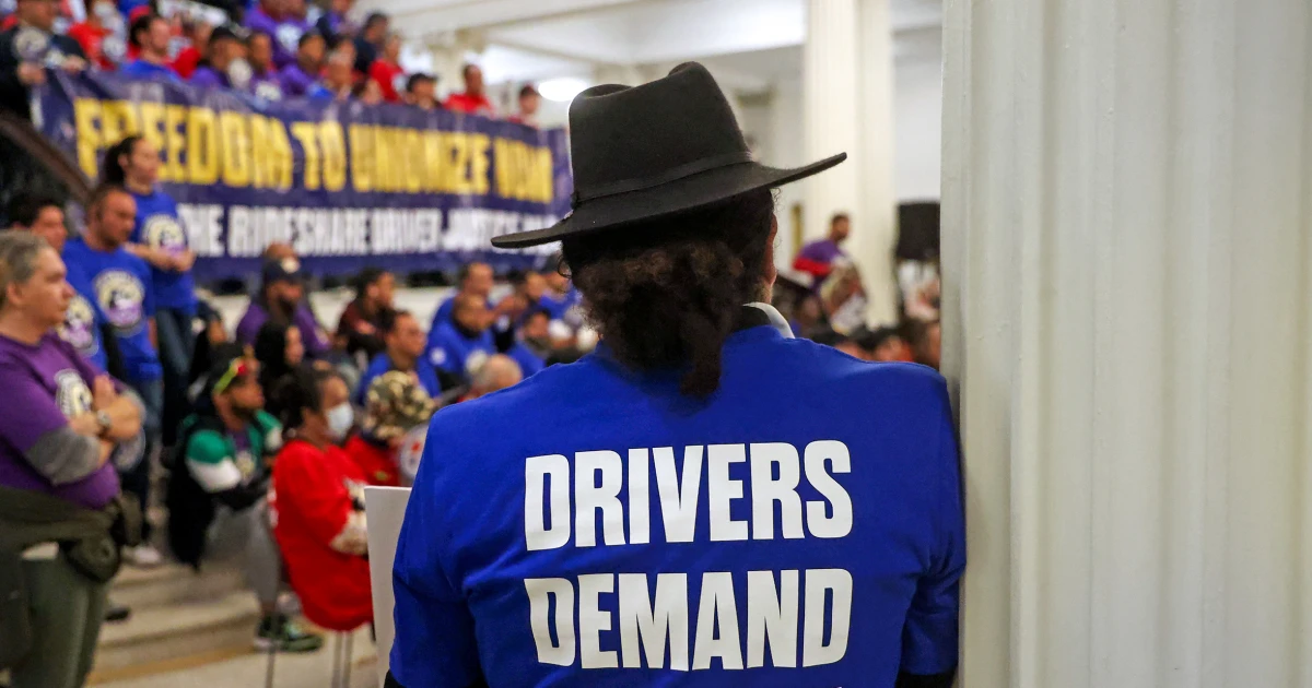 ماساتشوستس تعترف بأول نقابة لسائقي أوبر وليفت في الولايات المتحدة