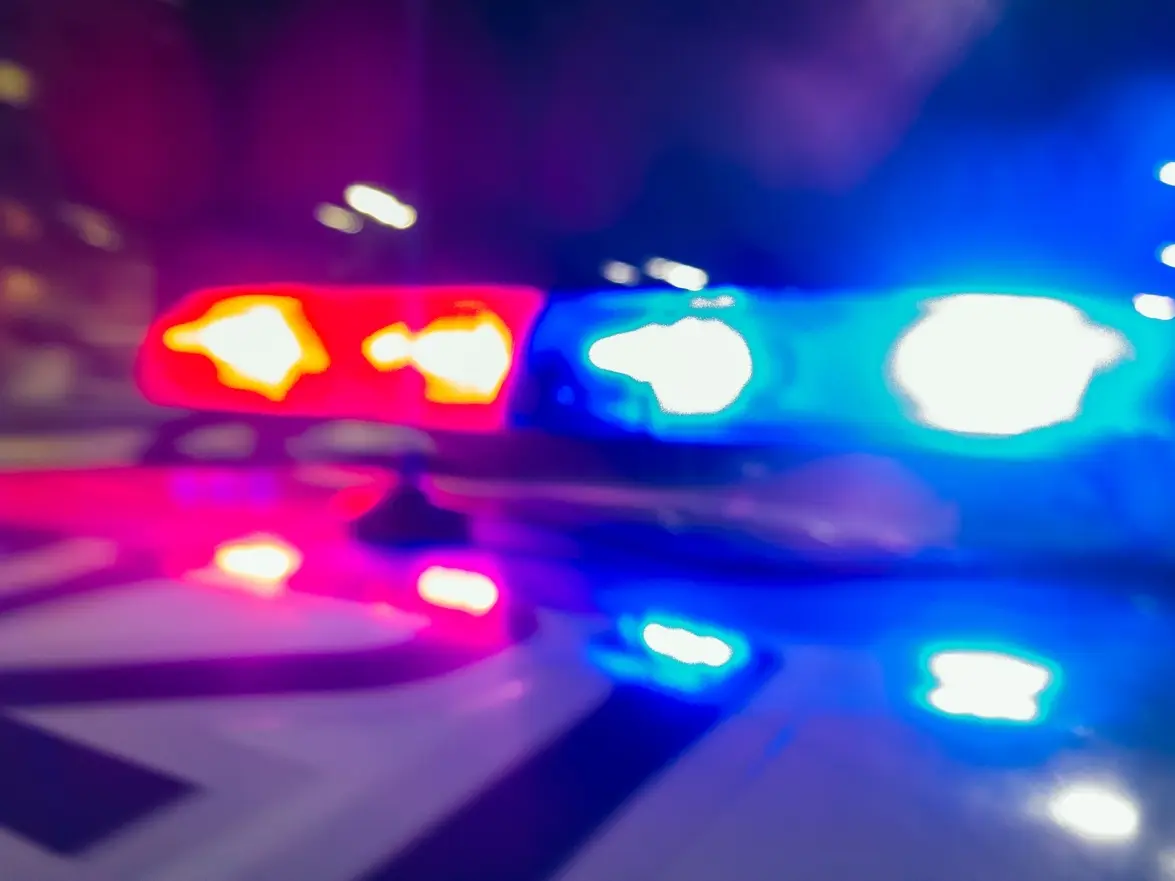 حادث تصادم قارب في خليج بارنيغات بنيوجيرسي يُصيب 6 أشخاص ويُخرج اثنين من القارب