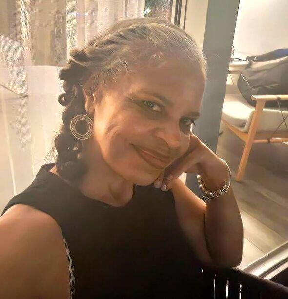 في جريمة مروعة: الابن يقتل والدته «المعلمة المحبوبة» ويقطعها ويرمي أشلاءها بالمرحاض