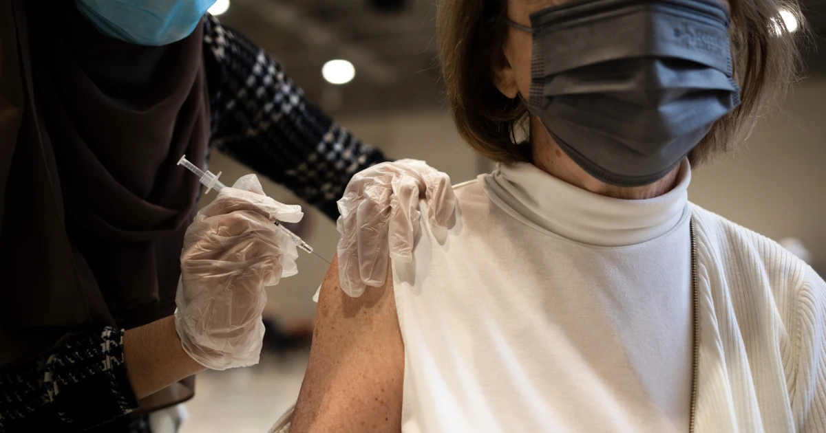 لجنة أمريكية توصي بالموافقة على لقاح إنفلونزا موديرنا mRNA لكبار السن