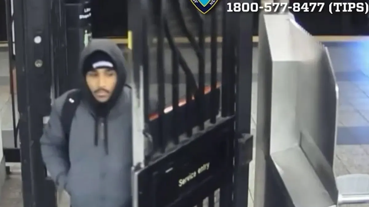 سجن طالب ثانوي 5 سنوات لإضرامه النار في رجل مشرد بمترو نيويورك