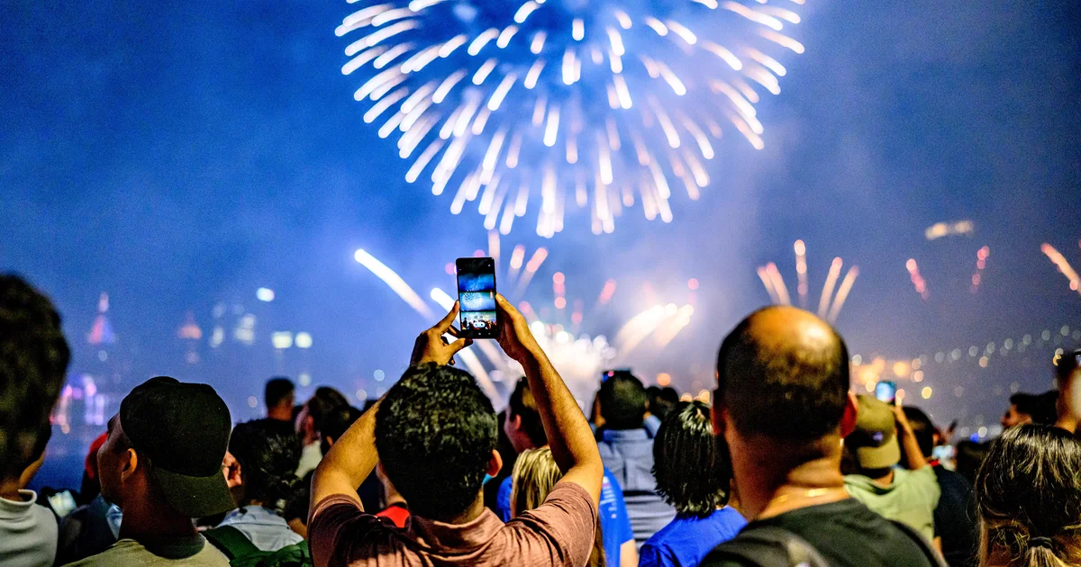 نيويورك توزع 100 ألف تذكرة مجانية لمشاهدة عروض الألعاب النارية في الرابع من يوليو