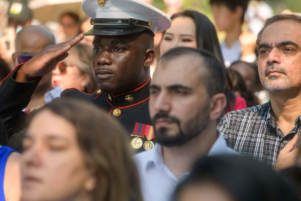 150 مهاجراً من 50 دولة يحصلون على الجنسية الأمريكية في احتفال 4 يوليو بفرجينيا