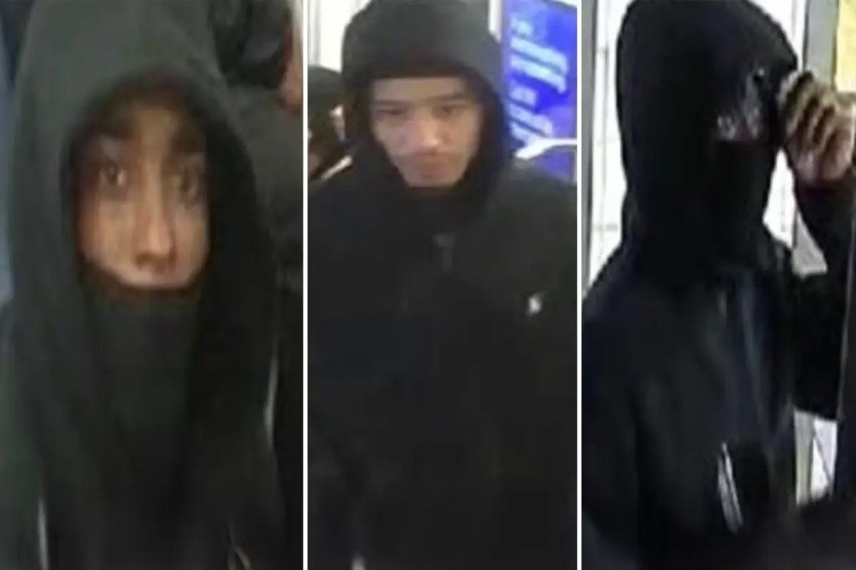 شرطة نيويورك تبحث عن 3 اعتدوا على راكب نائم وسرقوه بمترو مانهاتن