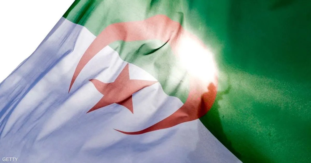 الجزائر تؤخر تدريس الفرنسية إلى السنة الرابعة وتمنح الإنجليزية أسبقية في الابتدائي