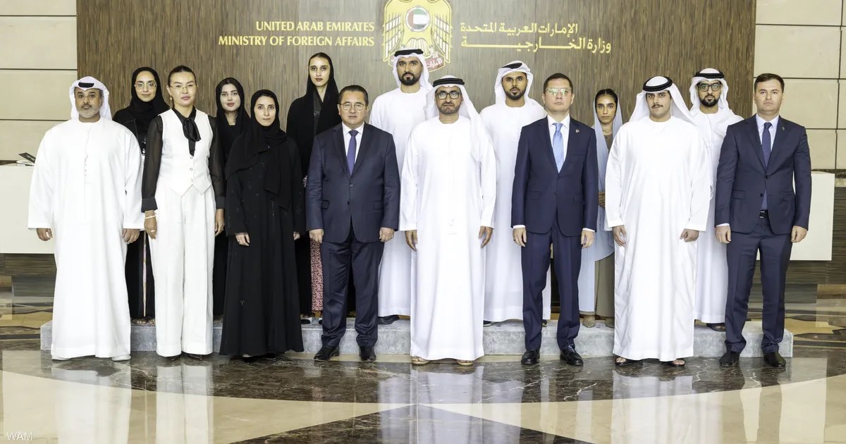 الإمارات وكازاخستان تبحثان توسيع التعاون القنصلي وتطوير الخدمات الرقمية