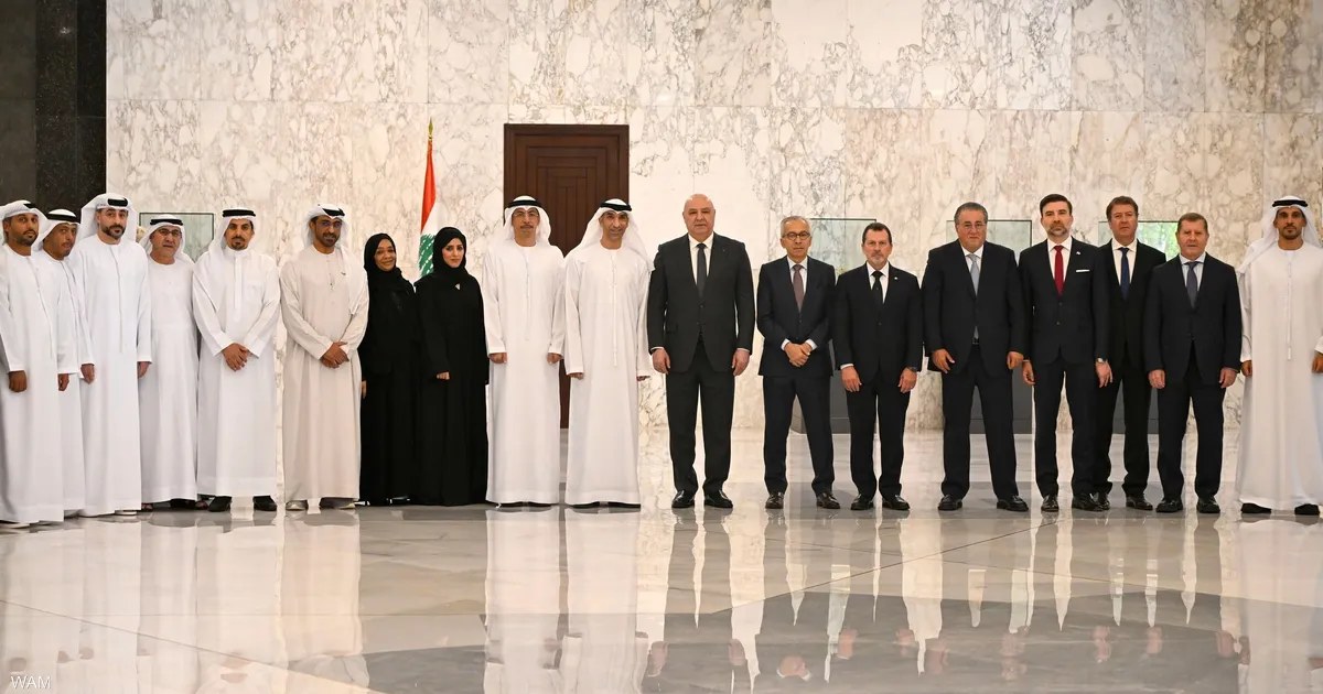 لبنان: الرئيس جوزيف عون يستقبل وزير التجارة الإماراتي لبحث توسيع التعاون الاقتصادي والاستثماري