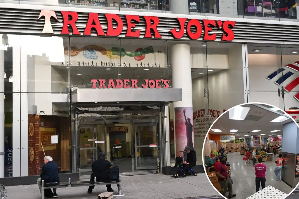 متجر Trader Joe’s في أبر ويست سايد يعيد فتح أبوابه برفوف شبه فارغة