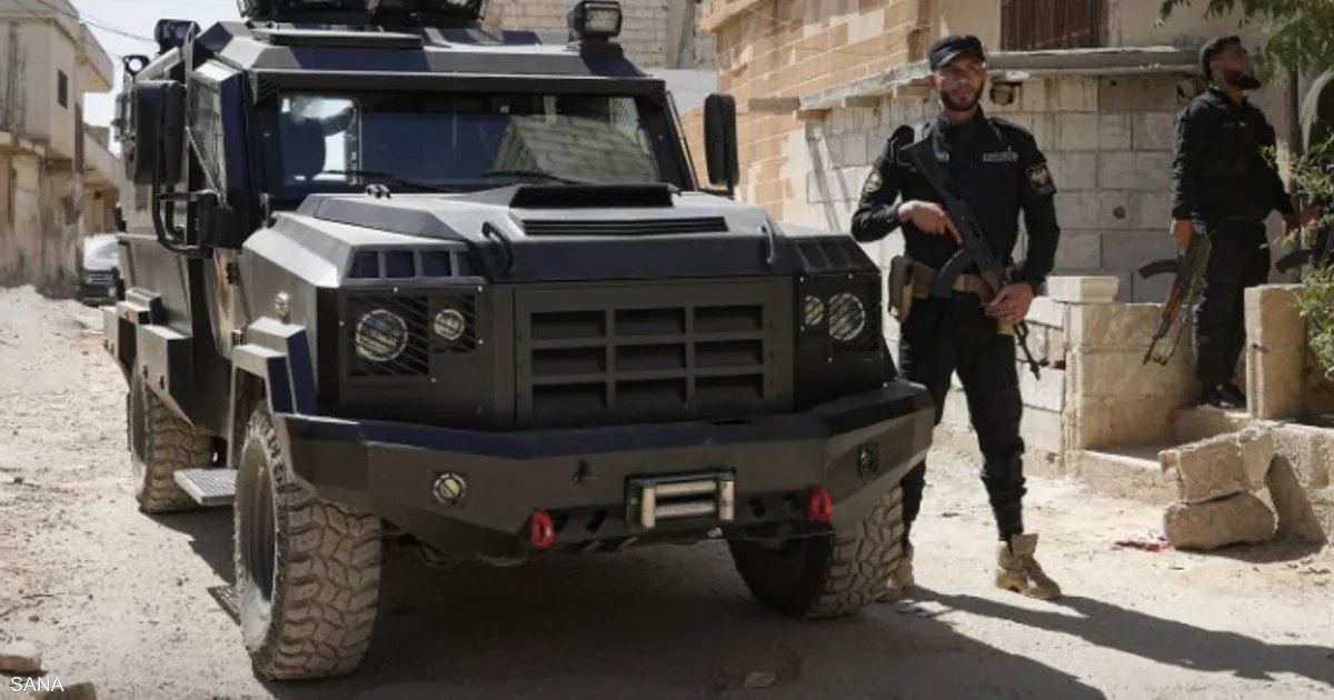 سوريا توقف قياديًا في خلية متورطة بمقتل 3 من عناصر الأمن