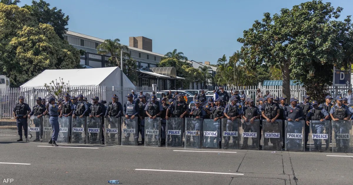 جنوب أفريقيا: مقتل 17 شخصًا في هجوم مسلح على حانة