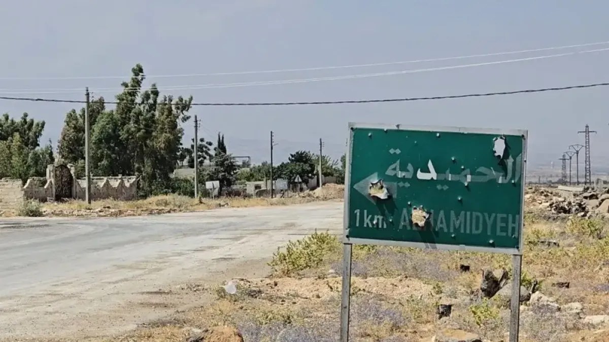 قوات إسرائيلية تتوغل في جنوب سوريا بعد اعتقال شاب وقصف بالقنيطرة