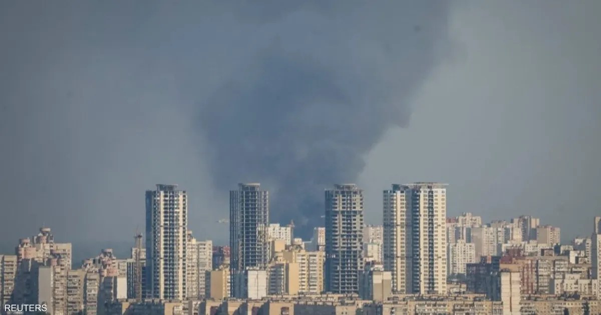 أوكرانيا تنصب 12 برج رشاش آليًا في كييف لاعتراض المسيّرات الروسية النفاثة