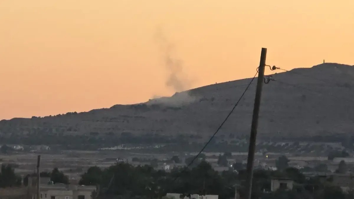 قوات إسرائيلية تصيب شابًا وتحتجزه في سوريا بعد الإفراج عن اثنين آخرين