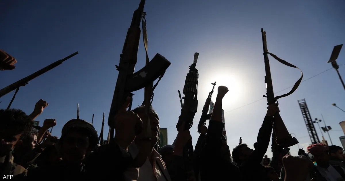 القوات الحكومية في اليمن تصد هجومًا حوثيًا على المدخل الجنوبي لتعز