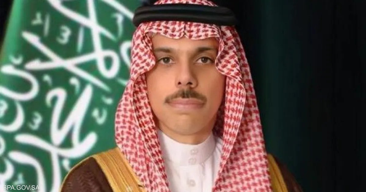 وزيرا خارجية السعودية وإيران يبحثان التصعيد الأخير في اتصال هاتفي