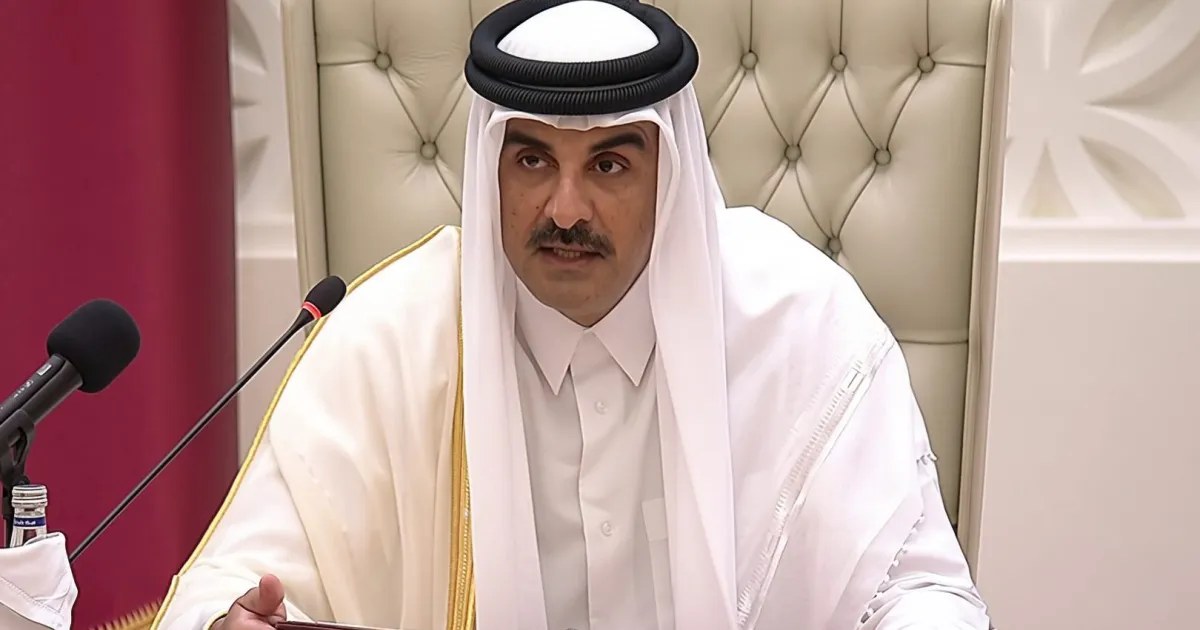أمير قطر: الاقتصاد استوعب تداعيات الأزمة رغم تعطل مهم في الصادرات
