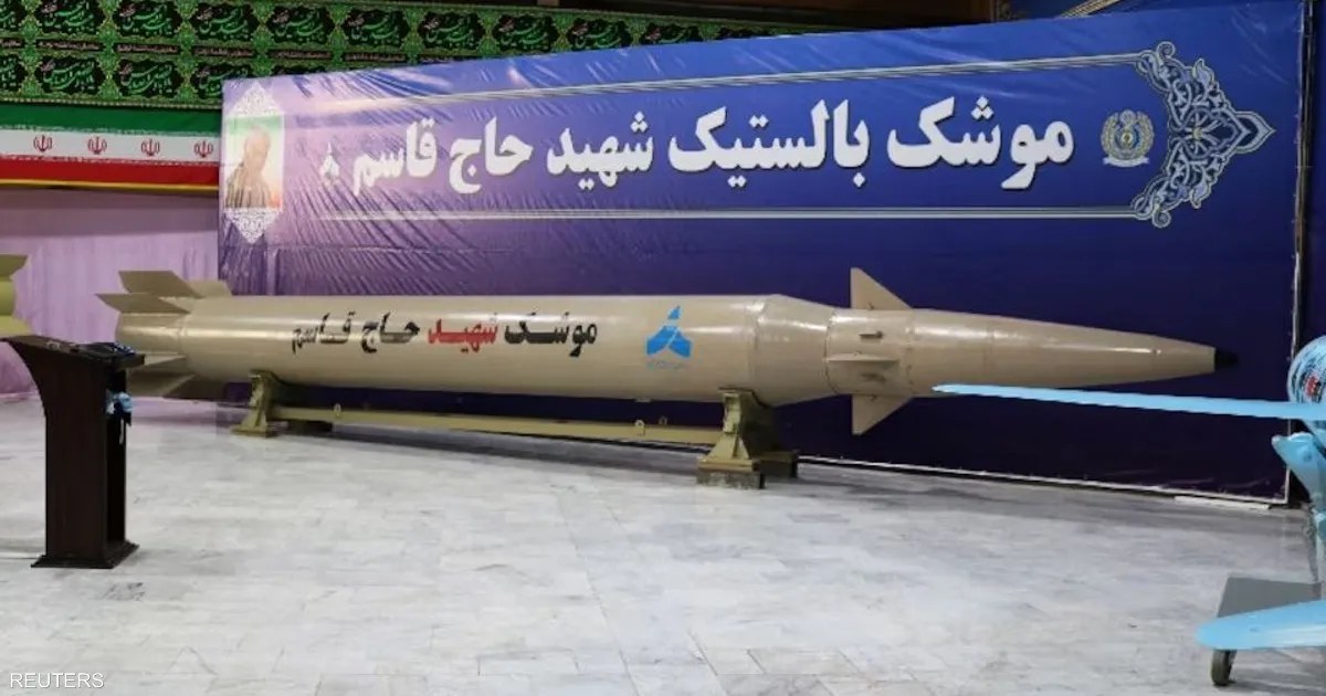 صحيفة أميركية: الحوثيون يطورون في اليمن نسخة من صاروخ إيراني بمكونات صينية