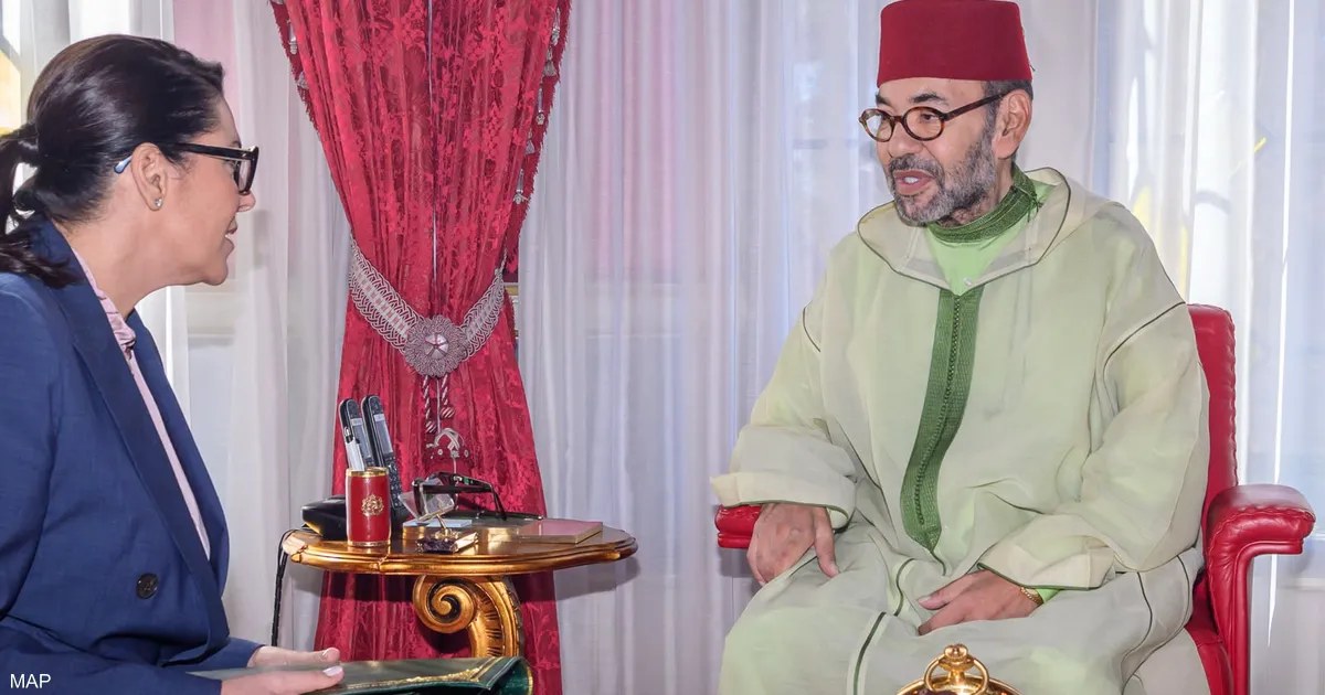 المكلفة بتشكيل حكومة المغرب تطلع الملك على تقدم المشاورات