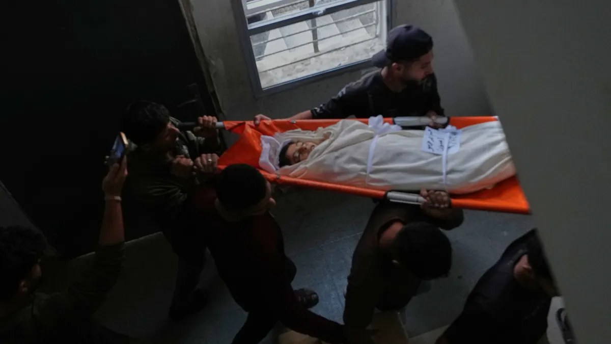 مقتل 5 فلسطينيين بقصف إسرائيلي في غزة بفلسطين رغم وقف إطلاق النار