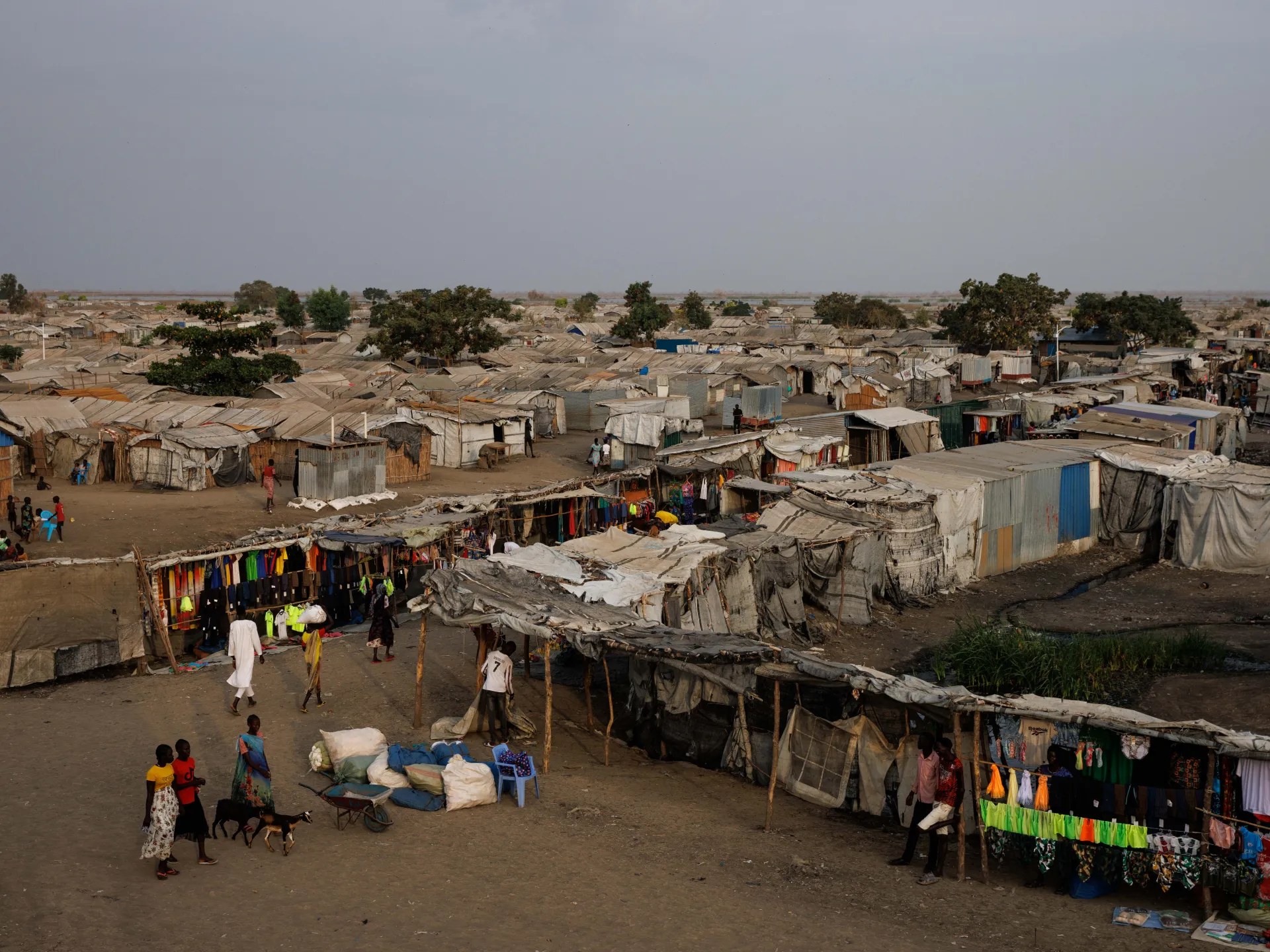 31 دولة تحذر من خطر المجاعة في السودان وتطالب بتسهيل الإغاثة