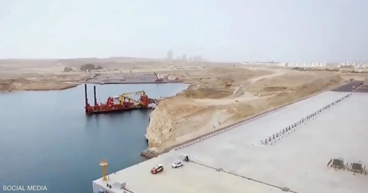 مصر تسعى لإعادة 9 بحارة بعد احتجاز مركب صيد في السعودية