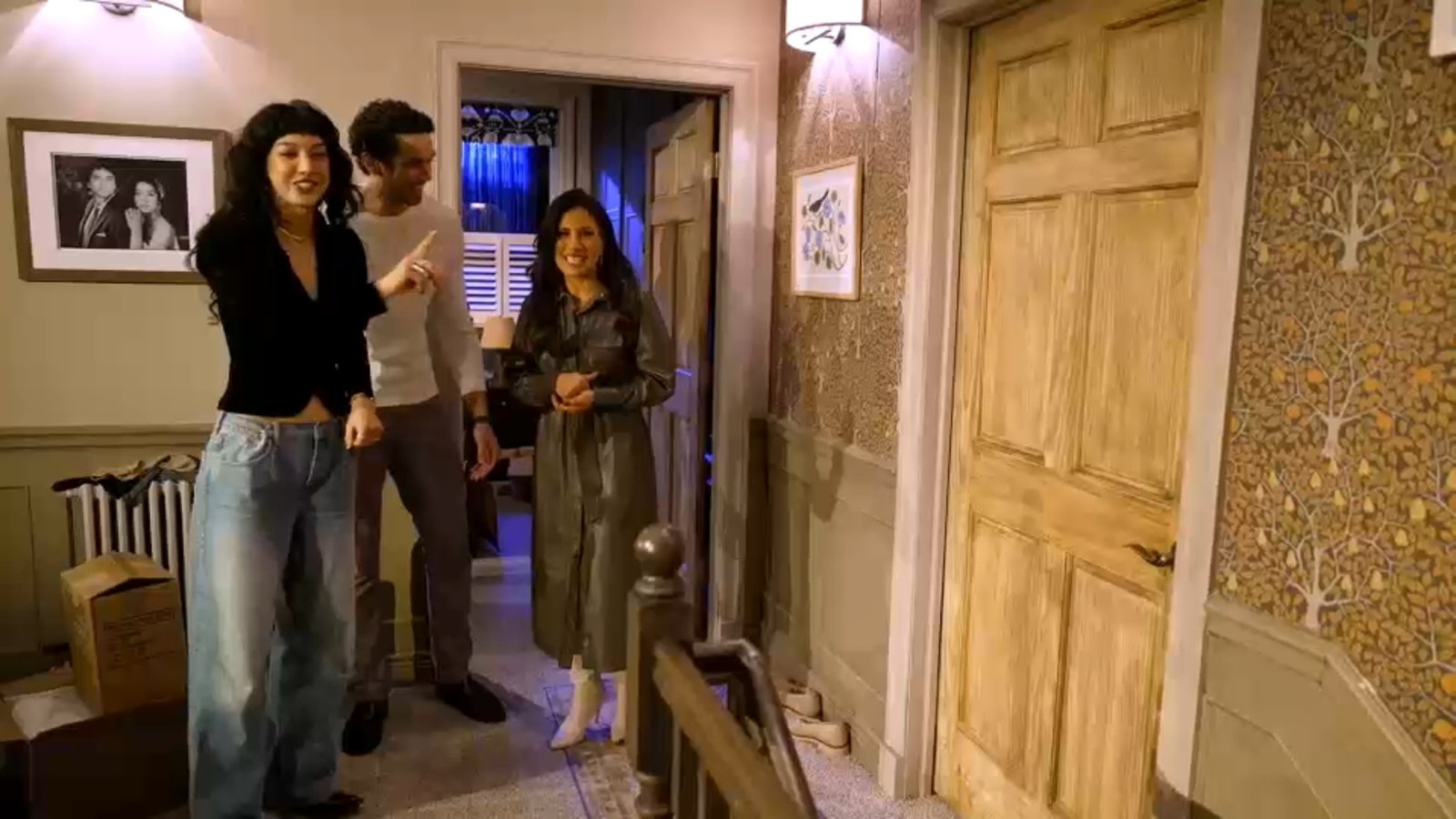 ممثلا «بارانورمال أكتيفيتي» يشرحان كيف يصنع عرض برودواي لحظات الرعب