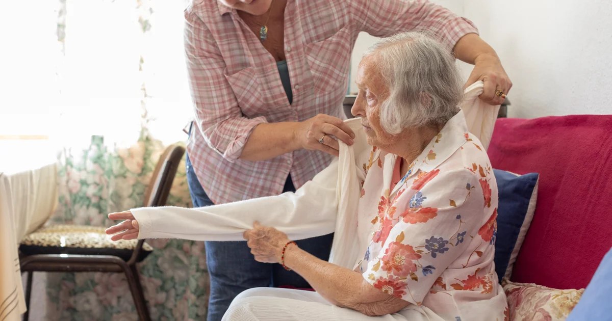 دراسة: نفقات رعاية الأقارب والأصدقاء البالغين ترتفع نحو 60% منذ 2021