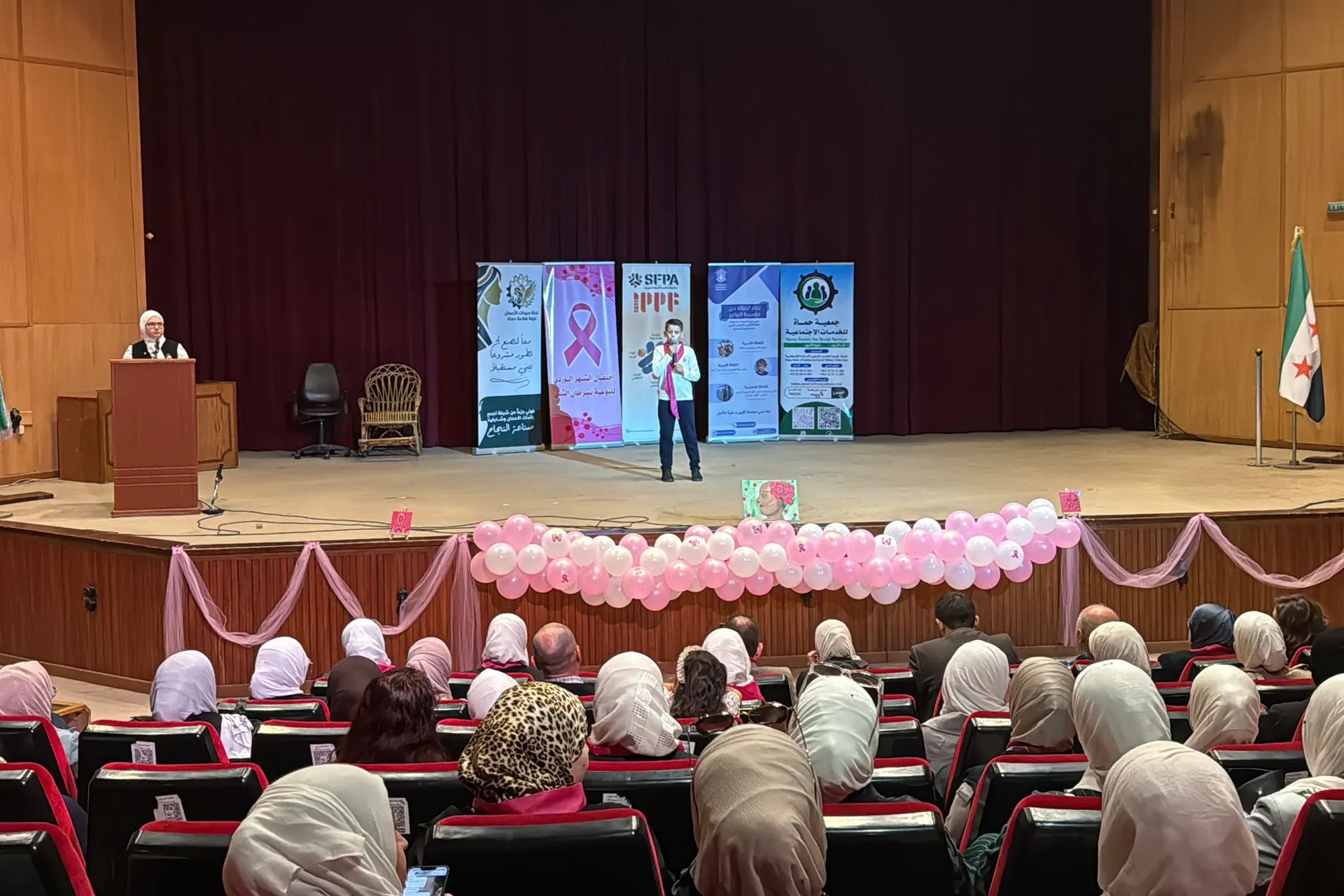 اختتام فعاليات الشهر الوردي في حماة بسوريا مع دعوات للكشف المبكر