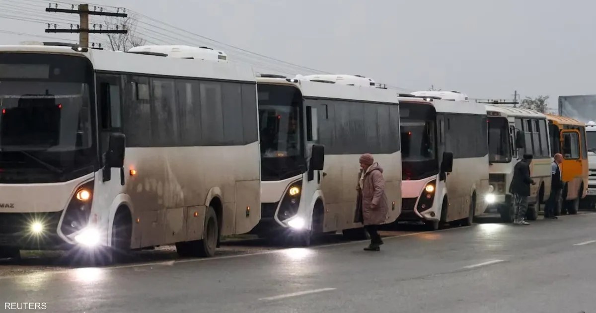 بدء إجلاء مدنيين من أوليشكي في أوكرانيا بموجب وقف محلي لإطلاق النار