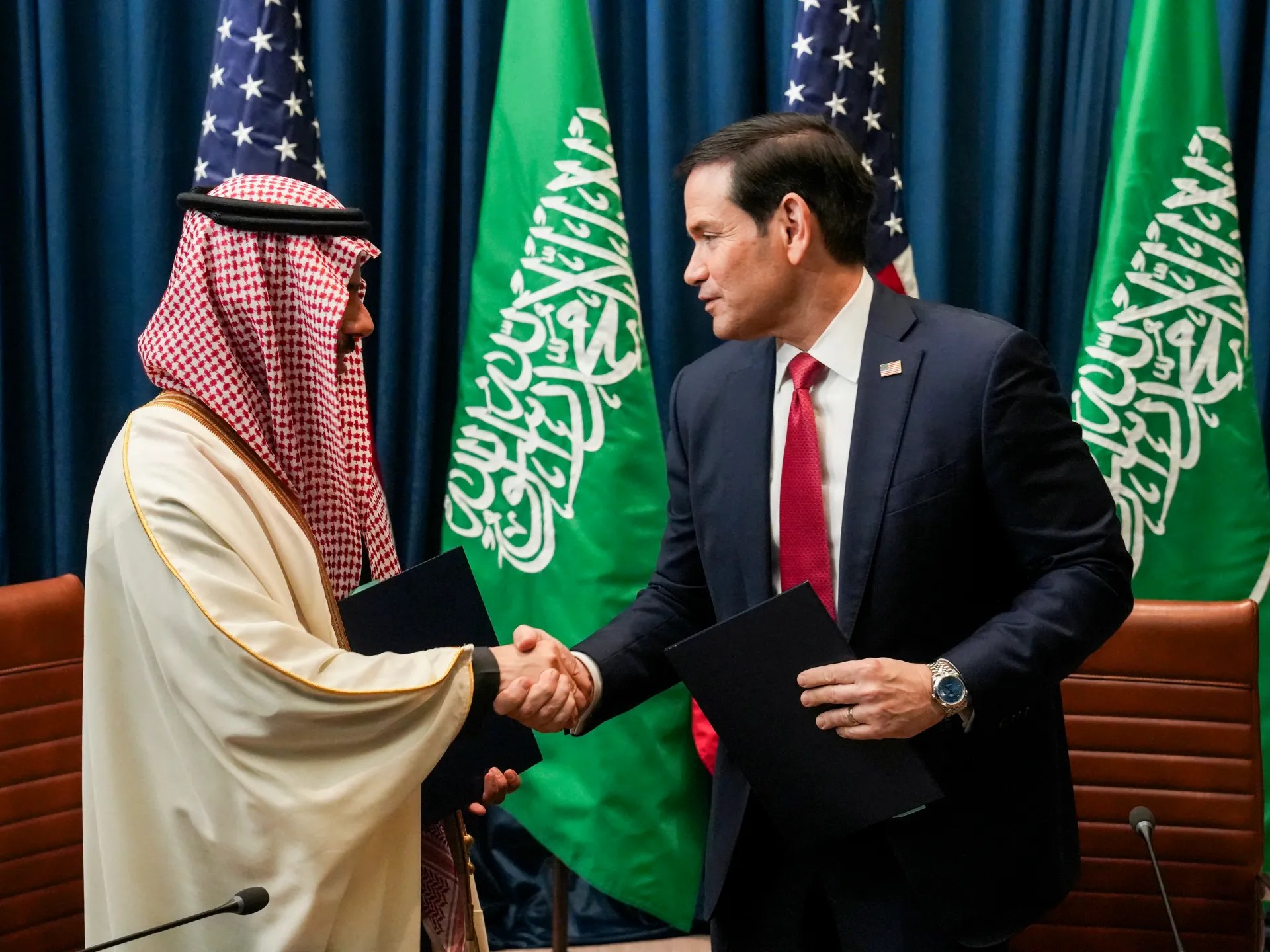 السعودية والولايات المتحدة توقعان عقد مشاركة واشنطن في إكسبو 2030 الرياض